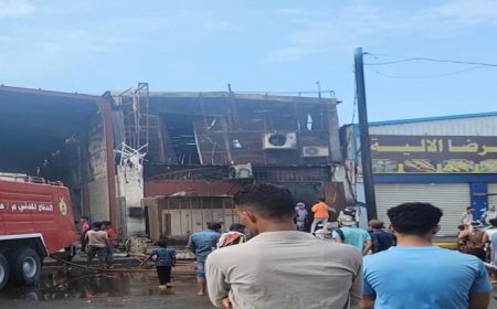 مصرع اثنين وفقدان أربعة اثر حريق بعدن