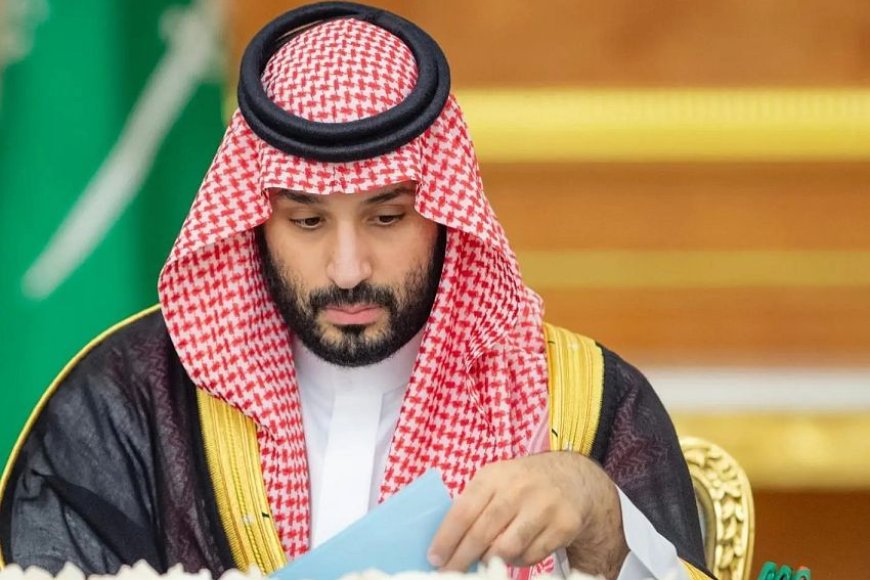 بعد (5) أيام على وفاته.. اتصال مفاجئ من ولي العهد بن سلمان لنجل الرئيس الراحل (هادي) السابق يثير الاهتمام!