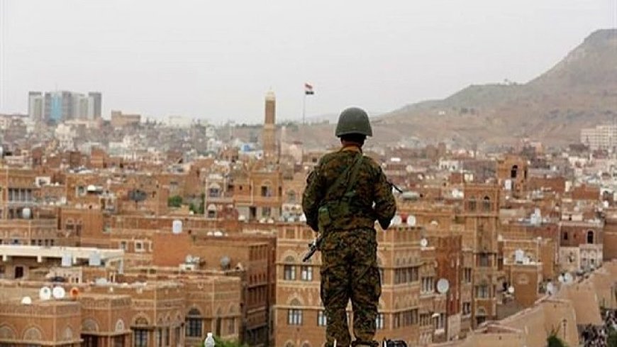 مصدر حكومي يكشف عن انفجار داخلي وشيك في صنعاء ويؤكد أن قوى خارجية تؤجله!