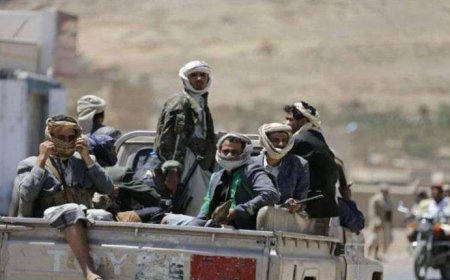 الحوثيون يقتحمون مبنى السلطة المحلية بإب