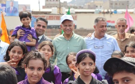 العاقل والجاوي يدشنان مهرجان العودة إلى المدارس ويطلعان على ترميمات قاعة اجتماعات تربية المعلا 