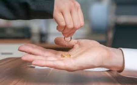 طلق زوجته في حفل زفافهما لسبب "غريب"