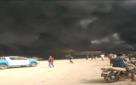 انفجار ناقلة نفط خام في شبوة.. ولا وجود لاي معلومات عن اسباب الانفجار