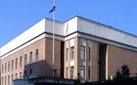 تعميم هام للطلاب اليمنيين الجدد في روسيا: احذفوا المحادثات قبل وصولكم المطار!