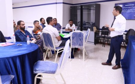 «كاك بنك» يدشن ورشة عمل العناية الواجبة وإجراءات فتح الحساب