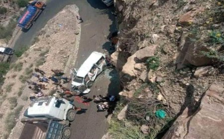 ارتفاع حصيلة ضحايا حادث انقلاب حافلة في تعز 