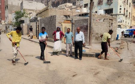 بتمويل محلي.. حملة نظافة شاملة في أحياء مديرية صيرة. 