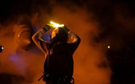 الجيش الأميركي يعلن تدمير أسلحة ثقيلة في مناطق الحوثيين