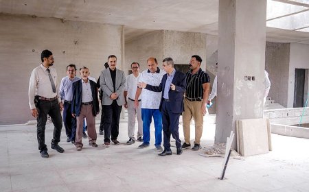 لملس يتفقد أعمال التشطيبات والتجهيزات النهائية في المبنى الجديد للغرفة التجارية بعدن