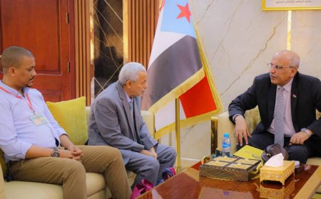 القائم بأعمال رئيس المجلس يؤكد على أهمية توفير بيئة جاذبة للاستثمارات المحلية والخارجية