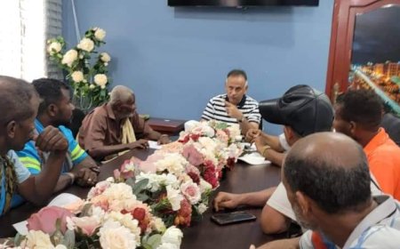 الجاوي يلتقي مشرفين النظافة ويطلع على خطة صرف المساعدات النقدية لصندوق الرعاية