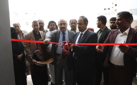 محافظ حضرموت يفتتح مشاريعاً في القطاع التربوي لتعزيز الاستقرار التعليمي ومواكبة حركة التوسع والكثافة السكانية