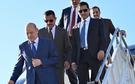 رئيس مجلس القيادة يصل نيويورك للمشاركة في اجتماعات الجمعية العامة للأمم المتحدة