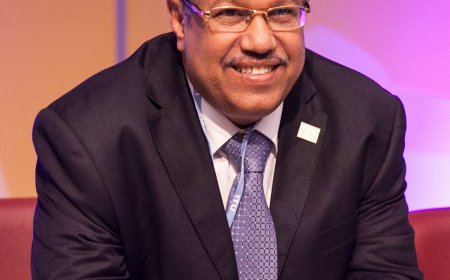 ر بن دغر لـ «عكاظ»: اليوم الوطني للمملكة علامة فارقة ومضيئة في تاريخ البشرية