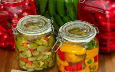 طرق تحضير المخللات في المنزل دون تعفنها