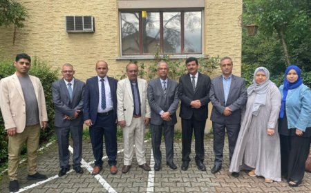 اللجنة الوطنية للتحقيق تلتقي السفير مجور