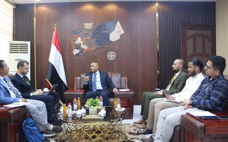 وكيل وزارة الصناعة والتجارة يبحث مع منظمة العمل الدولية تعزيز سبل التعاون المشترك