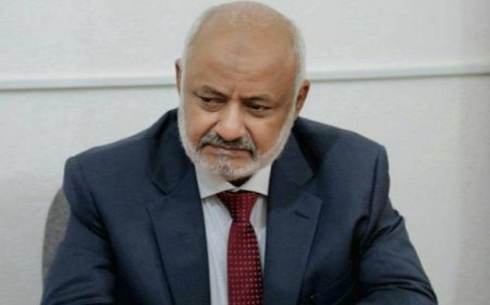 محافظ الحديدة: ثورة ٢٦ سبتمبر مثلت حدثاً مهماً في تاريخ شعبنا اليمني