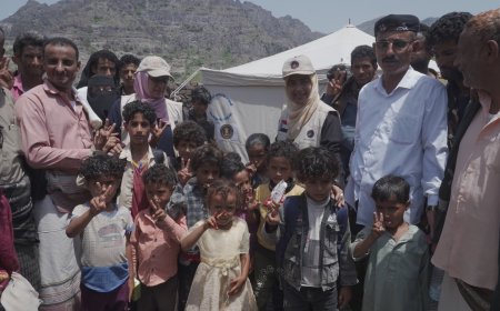 هيئة الإغاثة والأعمال الإنسانية في المجلس الانتقالي الجنوبي تُقدّم مساعدات عاجلة للنازحين في محافظة لحج