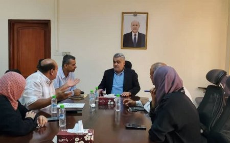 وزارة التخطيط تناقش سبل التعاون مع جامعة عدن وصندوق تنمية المهارات