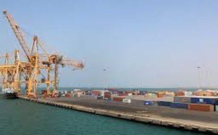 الكشف عن خطوة أممية لمنع تهريب الاسلحة للحوثيين عبر موانئ الحديدة