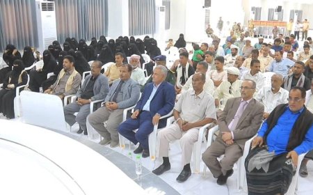 تدشين توزيع المنح العينية لمشروع الحماية الإجتماعية بمديرية سيئون