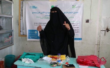 منظمة إعانة إنسان تنفذ جلسات توعوية حول فرز النفايات من المصدر في منطقة ثعبات بتعز