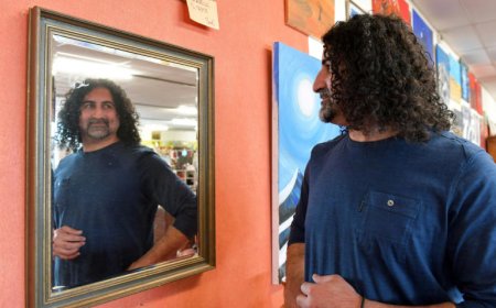 فرنسا تأمر نجل بن لادن بمغادرة أراضيها وتمنعه من دخولها مجددا.. ما السبب ؟