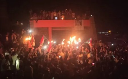 إيقاد شعلة 14 أكتوبر في متحف الثورة بردفان