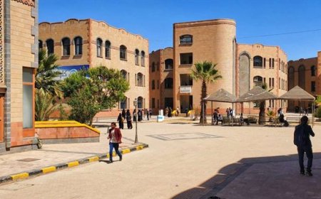 مليشيا الحوثي تربط درجات الطلبة للفصل الأول في جامعة ذمار بملازم حوثية