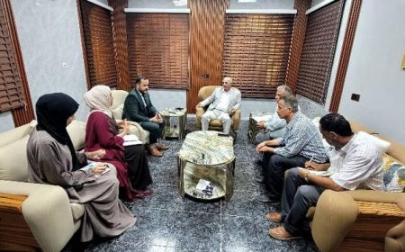 وزير المياه والبيئة يبحث مع رئيس بعثة منظمة الهجرة الدولية التنسيق المشترك
