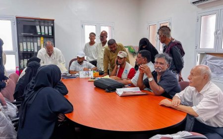 توقيع عقود المرحلة الثانية من مشروع ترميم المنازل المتضررة في مديرية صيرة بعدن