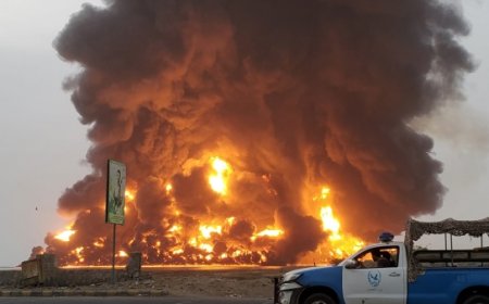 غارات أمريكية بريطانية تستهدف منطقة رأس عيسى بالحديدة