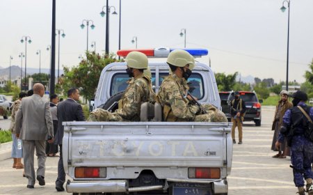 المبعوث الأممي يطالب بدعم دولي لتنفيذ خارطة الطريق في اليمن