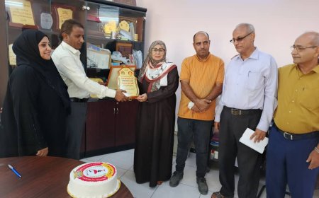 دائرة الخدمات الطبية العسكرية تكرم مديرة البرنامج الوطني للإمداد الدوائي بدرع الدائرة