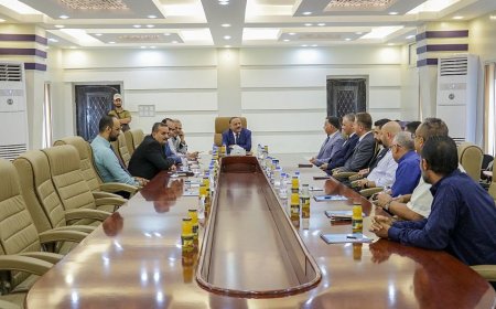 وزير النقل يبحث مع الفريق الفني لشركة الخطوط الجوية الملكية الاردنية التعاون الثنائي واستئناف الرحلات