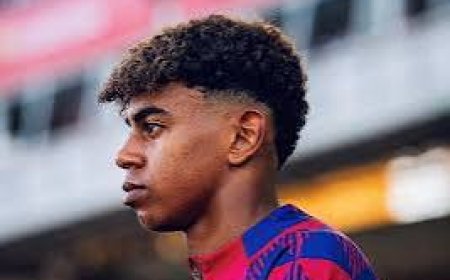 رابطة الدوري الإسباني تصدر بيانا "صارما" بعد مزاعم تعرض لامين جمال للعنصرية في "الكلاسيكو"