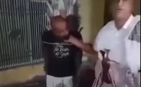 جريمة بنكهة كفار قريش.. ربط مواطن في جذع نخلة وصفعه وتعذيبه وإهانته على يد مسؤول حكومي (فيديو)