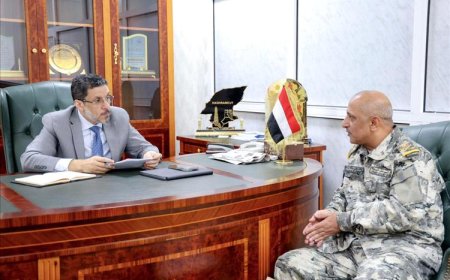 رئيس الوزراء يعتمد استراتيجية بناء قدرات خفر السواحل