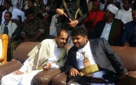 خلافات حادة بين الحوثيين بعد اتهامات بالتواطؤ لنهب الأراضي والمنازل