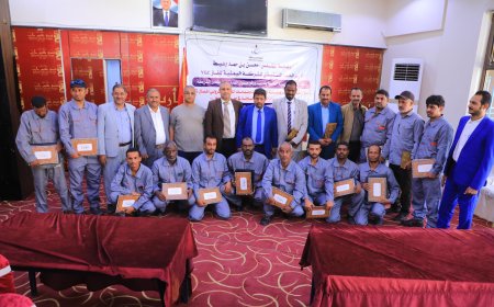 الشركة اليمنية للغاز تستكمل التحضيرات لاستبدال وصيانة 160 ألف أسطوانة في كل المحافظات المحررة 