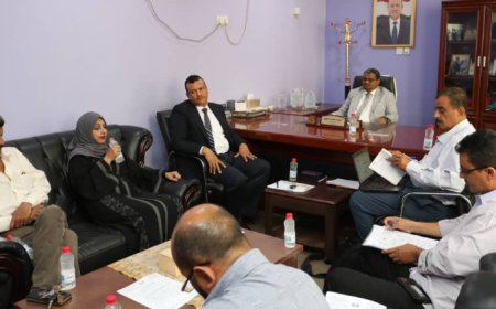 اللجنة العليا للاختبارات تعقد اجتماع برئاسة نائب وزير التعليم الفني بعدن