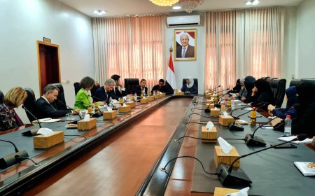 رئيسة اللجنة الوطنية للمرٲة تبحث مع وفد أوروبي والبنك الدولي سبل دعم قضايا المرٲة في اليمن 