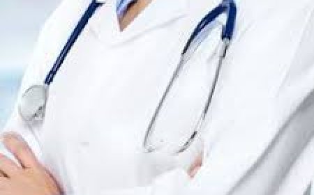 طبيبة  تفضح اسرار المرضى و حالات  الحمل الغير شرعي .. فيديو