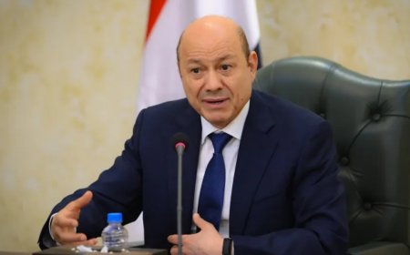 الرئيس العليمي يصدر توجيهات صارمة للحكومة حول خطة الانقاذ الاقتصادي