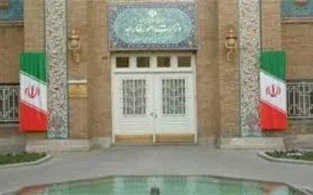 ماذا يدور خلف الكواليس؟!.. قراءة لاقتحام السفارة الإيرانية في صنعاء من قبل مسلحين حوثيين