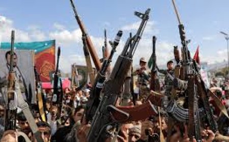 الحوثي يفرج عن قتلة و مغتصبين .. ( تفاصيل)