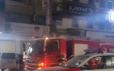لم تُسجل أي خسائر بشرية.. اندلاع حريق بعمارة سكنية 
