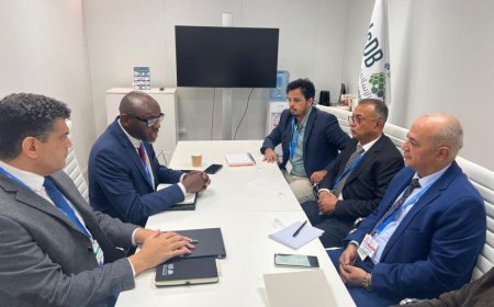 الوزير الشرجبي يبحث مع البنك الإسلامي للتنمية تنفيذ مشاريع البرنامج الوطني للمناخ