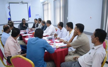 اجتماع في سيئون يناقش زيادة فاعلية قسم فحص المياه والأغذية بالمركز الوطني لمختبرات الصحة